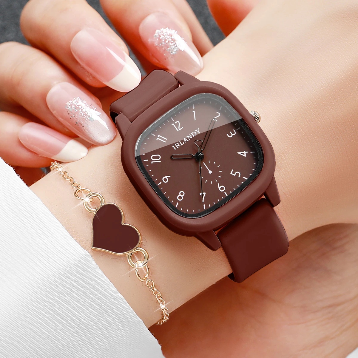 4 Buah Set Jam Tangan Kuarsa W - Silicone Band Women ulasan dan harga