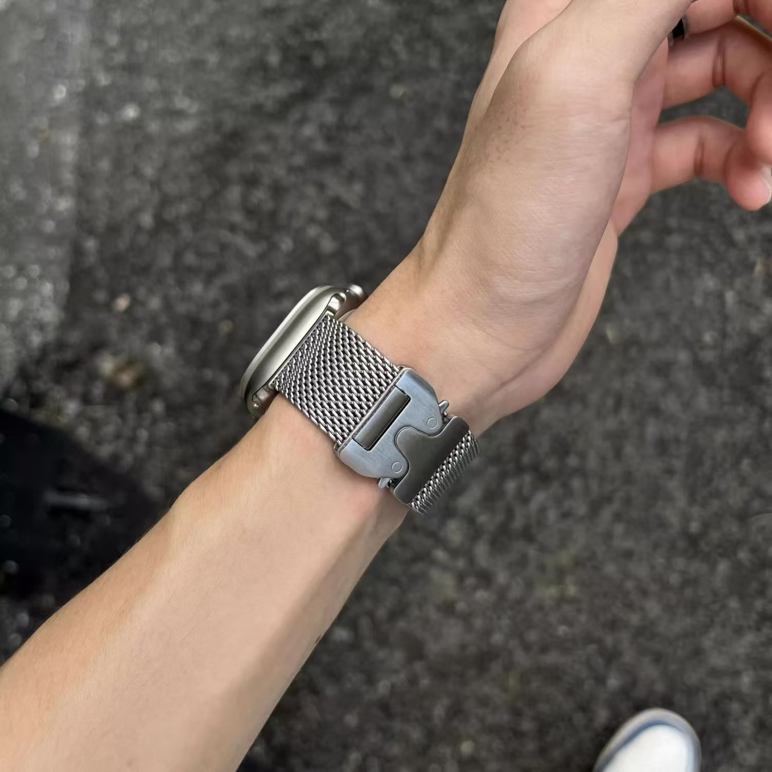 Tali Milanese Loop untuk Apple - Milanese Loop Magnetic ulasan dan harga